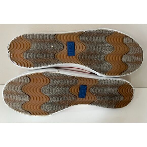 Keds low top canvas lace up sneakers with red trim. Size 8. - Picture 8 of 9